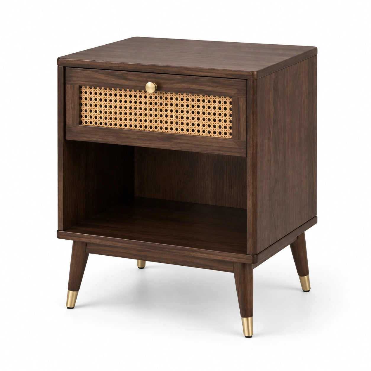 Armoire en bois avec poignées en laiton doré